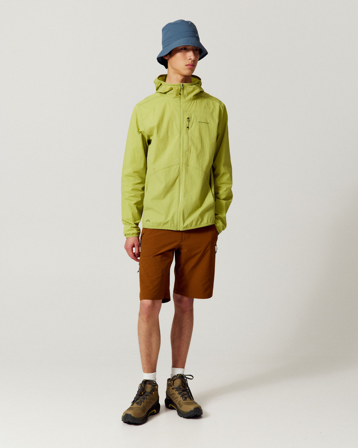 b1551_100_mens_trailhead_windbreaker_b_1789692329000