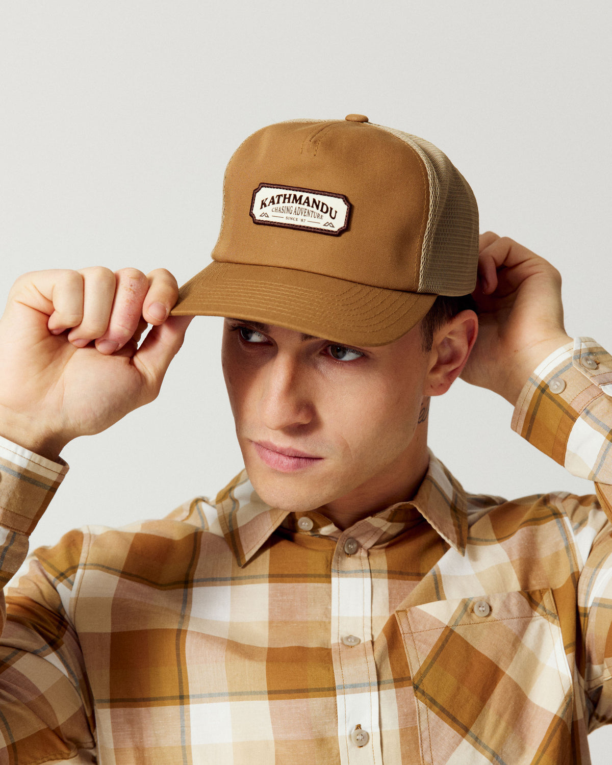 b1591_nza_embroidered_trucker_cap_c_1789084171000