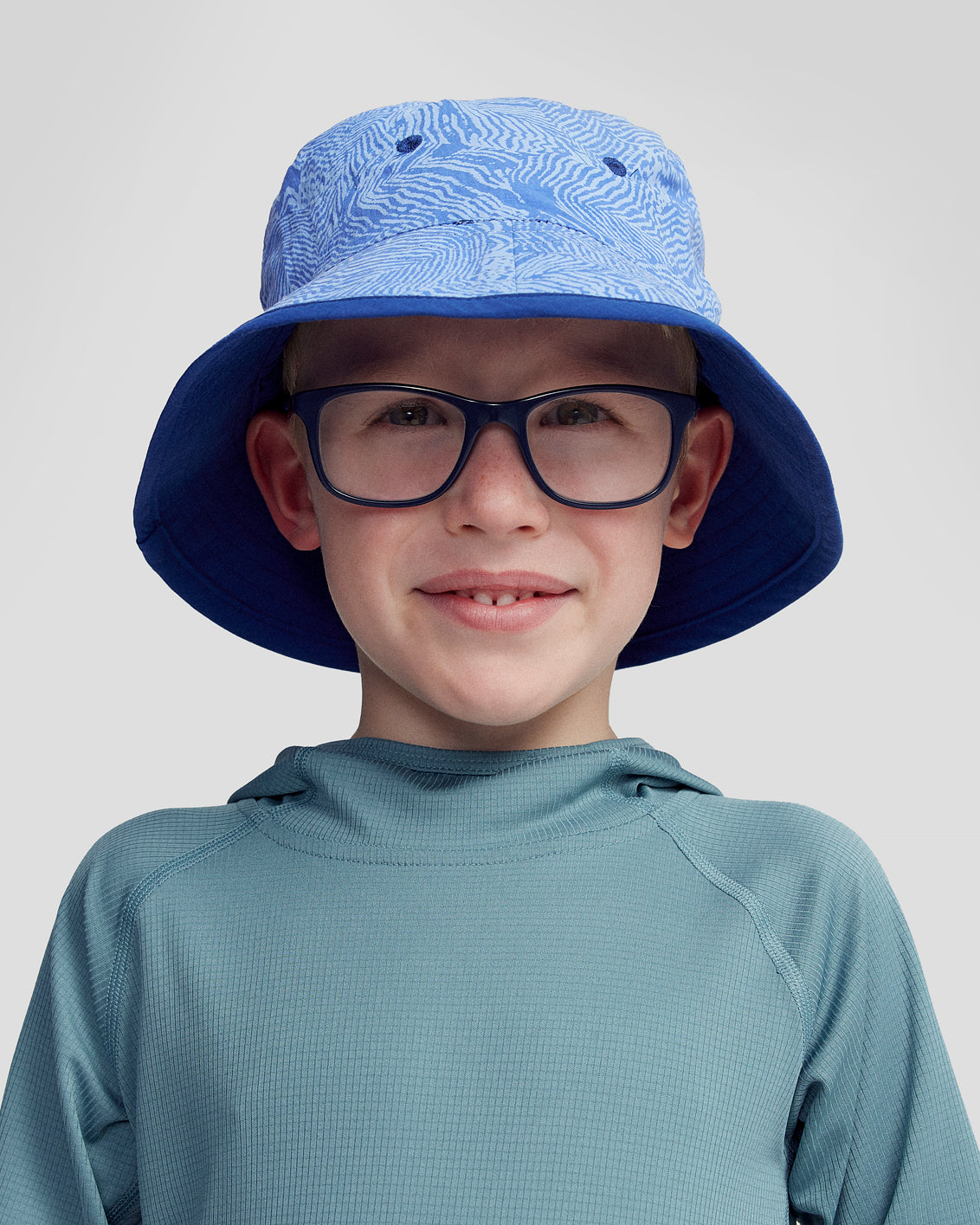 b1600_oud_kids_reversible_bucket_hat_blue_c_1754351640000