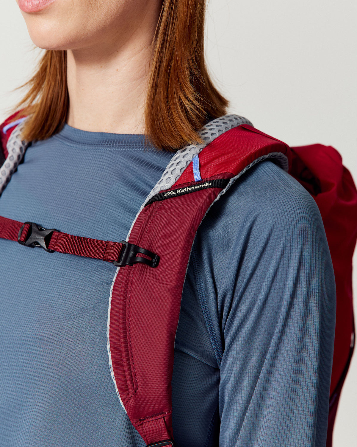 b1611_oyg_trailhead_pack_20l_f_1789084174000