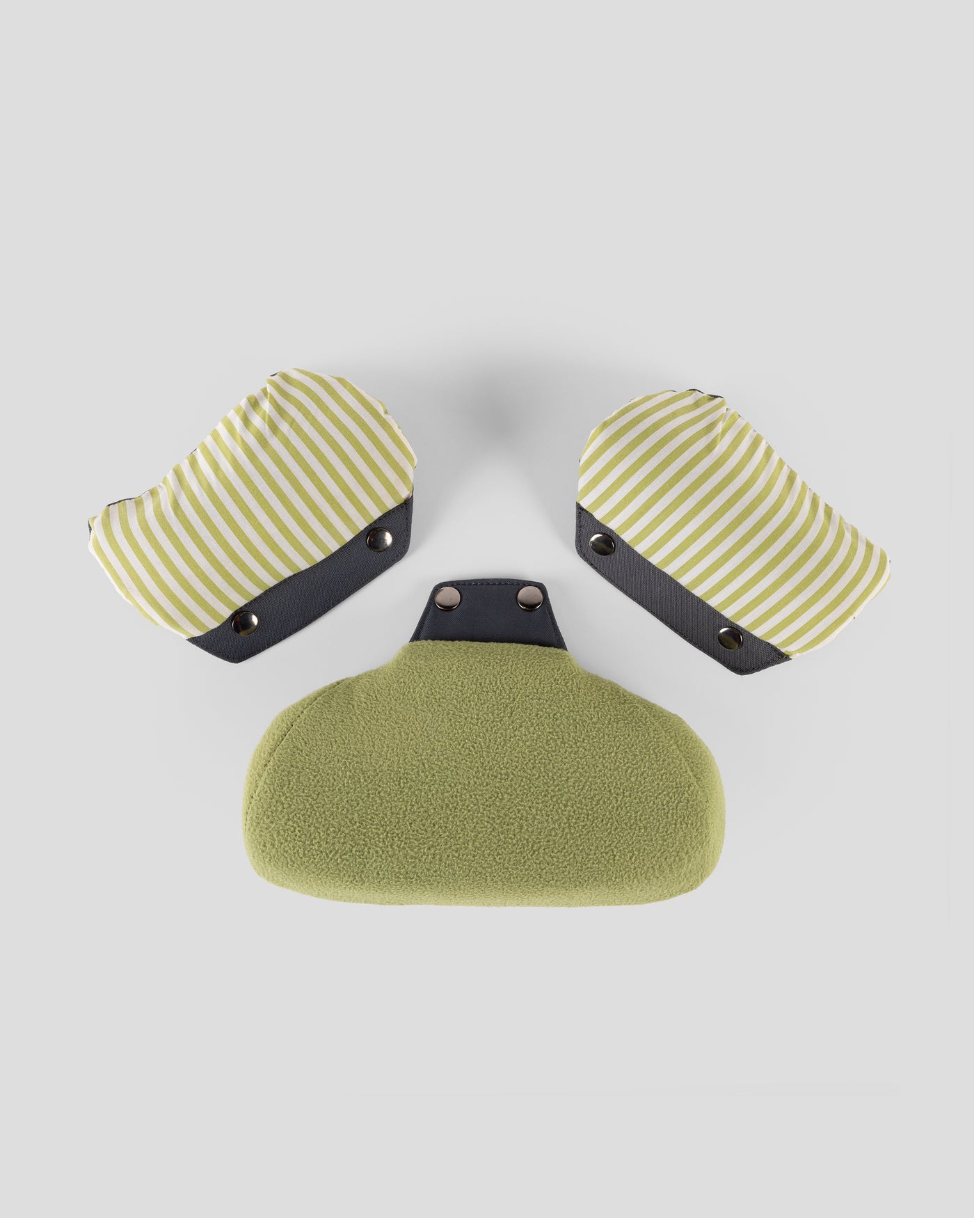 b1928_000_karinjo_child_carrier_replacement_pads_green_a_1745458776000