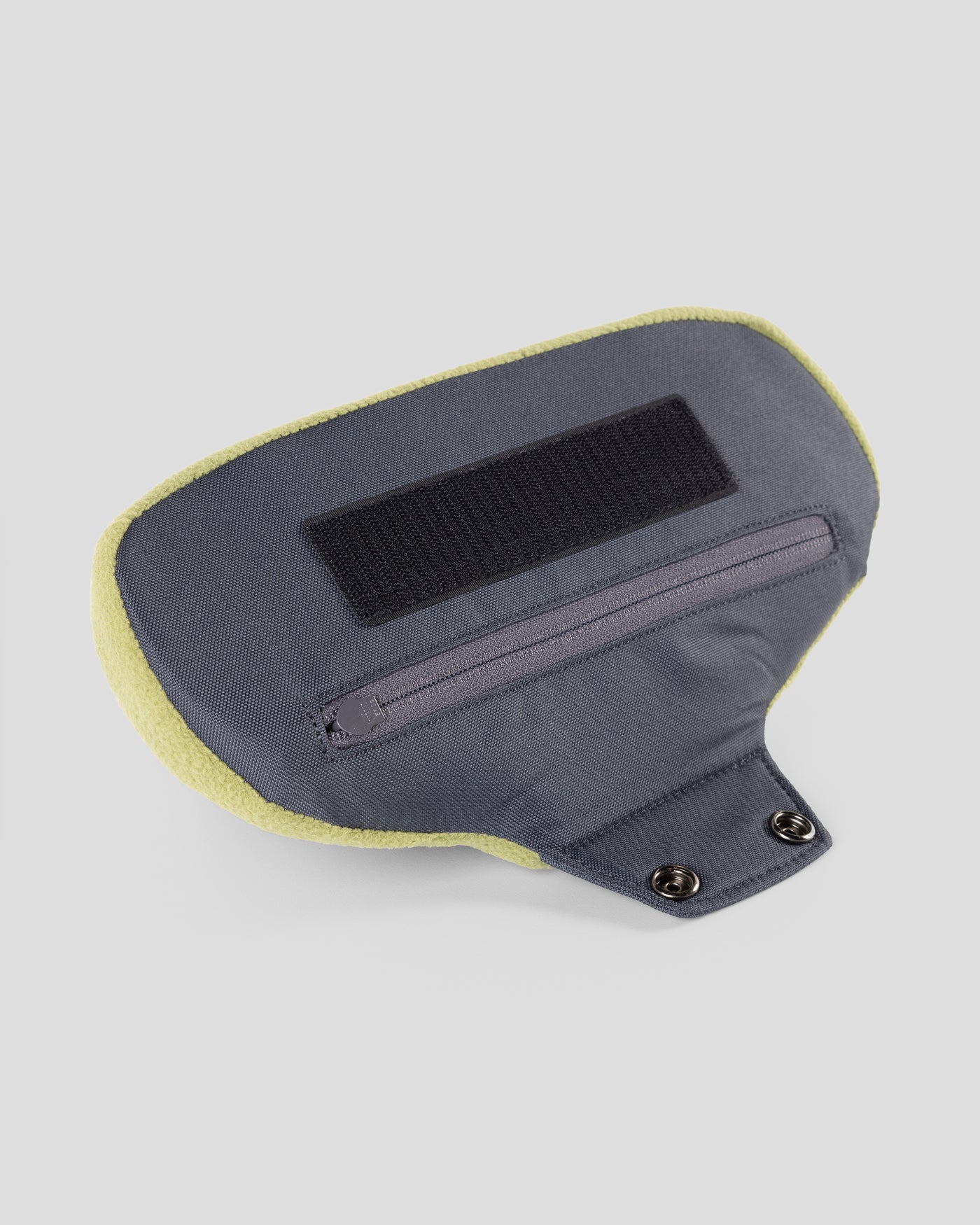 b1928_000_karinjo_child_carrier_replacement_pads_green_c_1745458777000