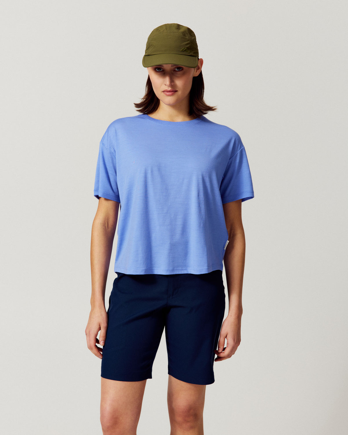 b2010_ou3_womens_flight_9_inch_shorts_b_1790034528000