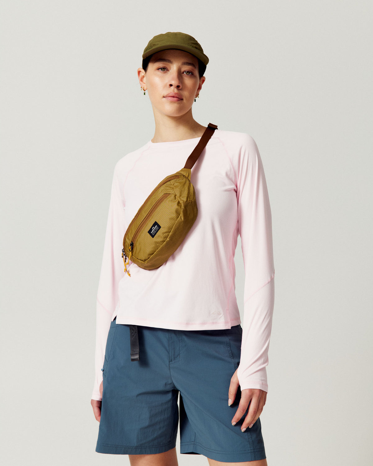 b2022_oyx_Wmns_sun_stopper_lt_long_sleeve_top_v2_a_1790025575000