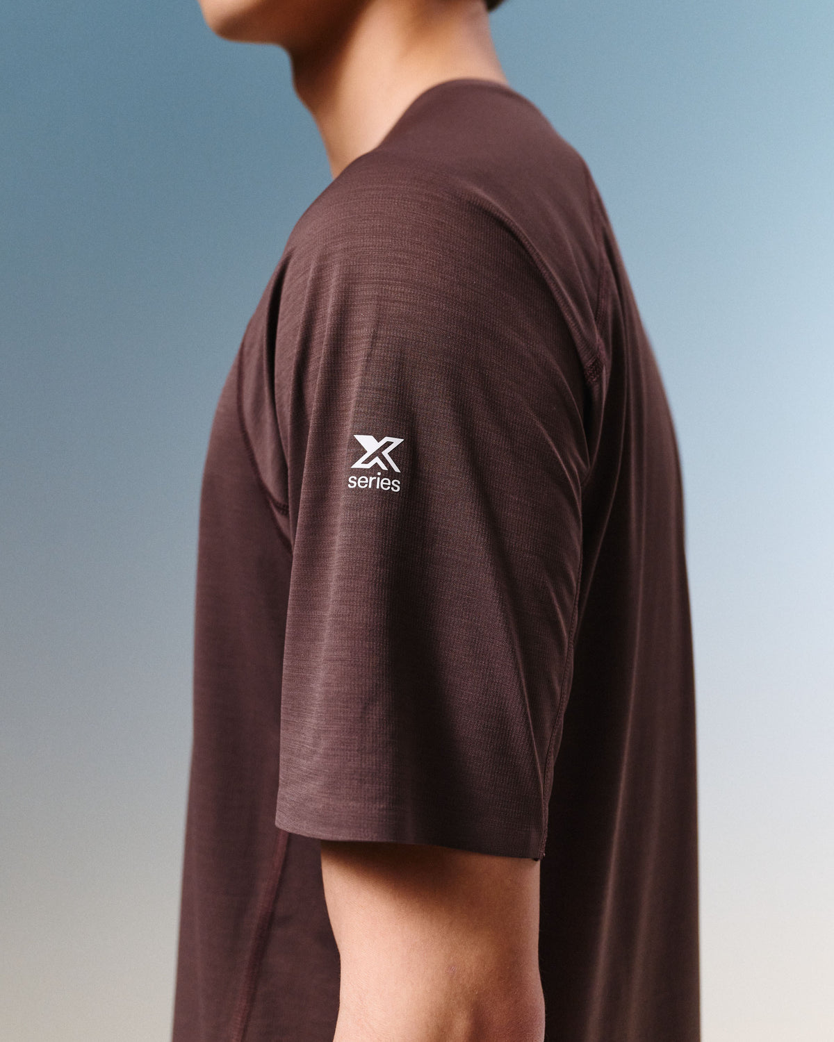 b2023_owq_mens_xt_series_deltapeak_lt_short_sleeve_top_d_1792619736000
