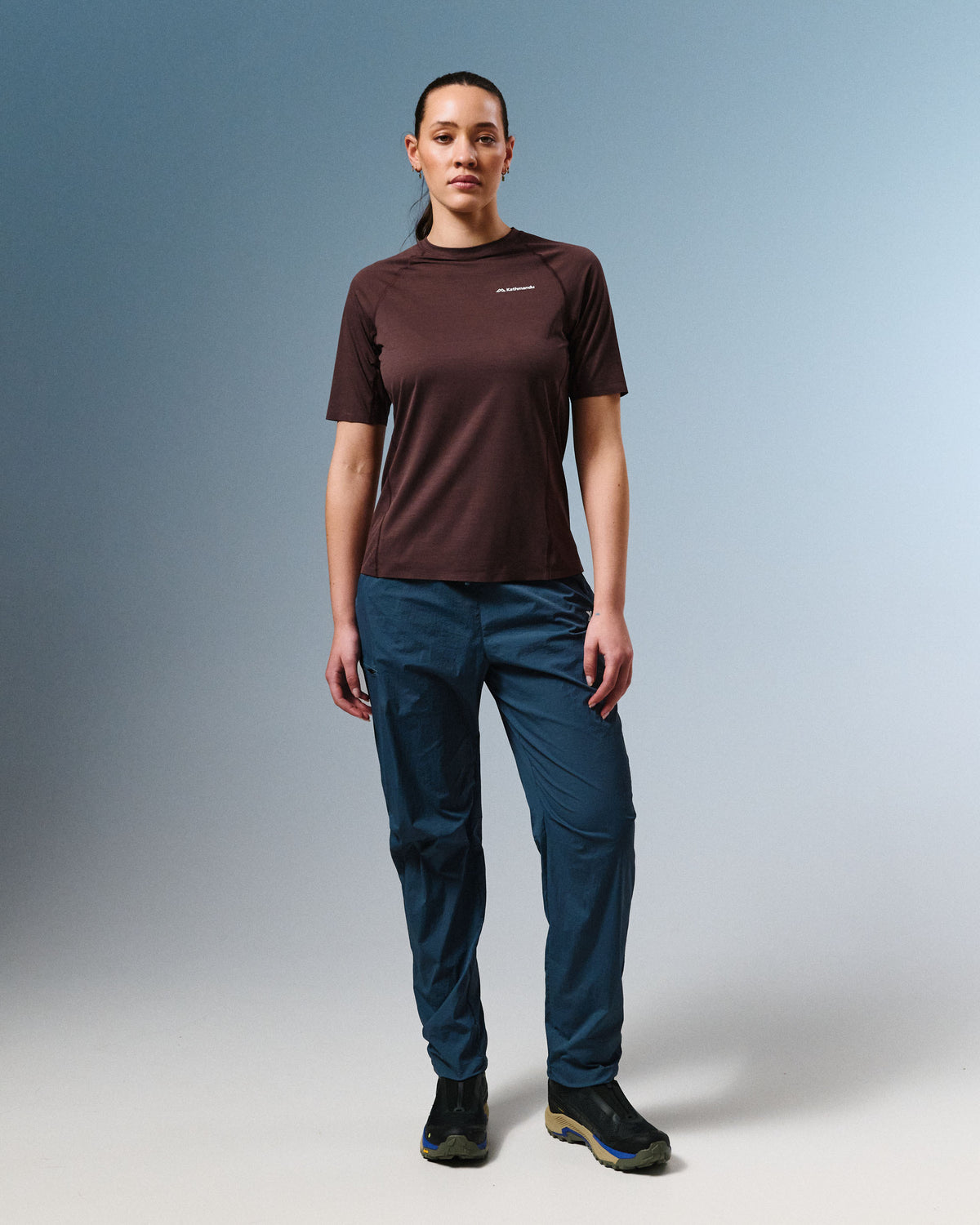 b2024_owq_womens_xt_series_deltapeak_lt_short_sleeve_top_b_1792619739000