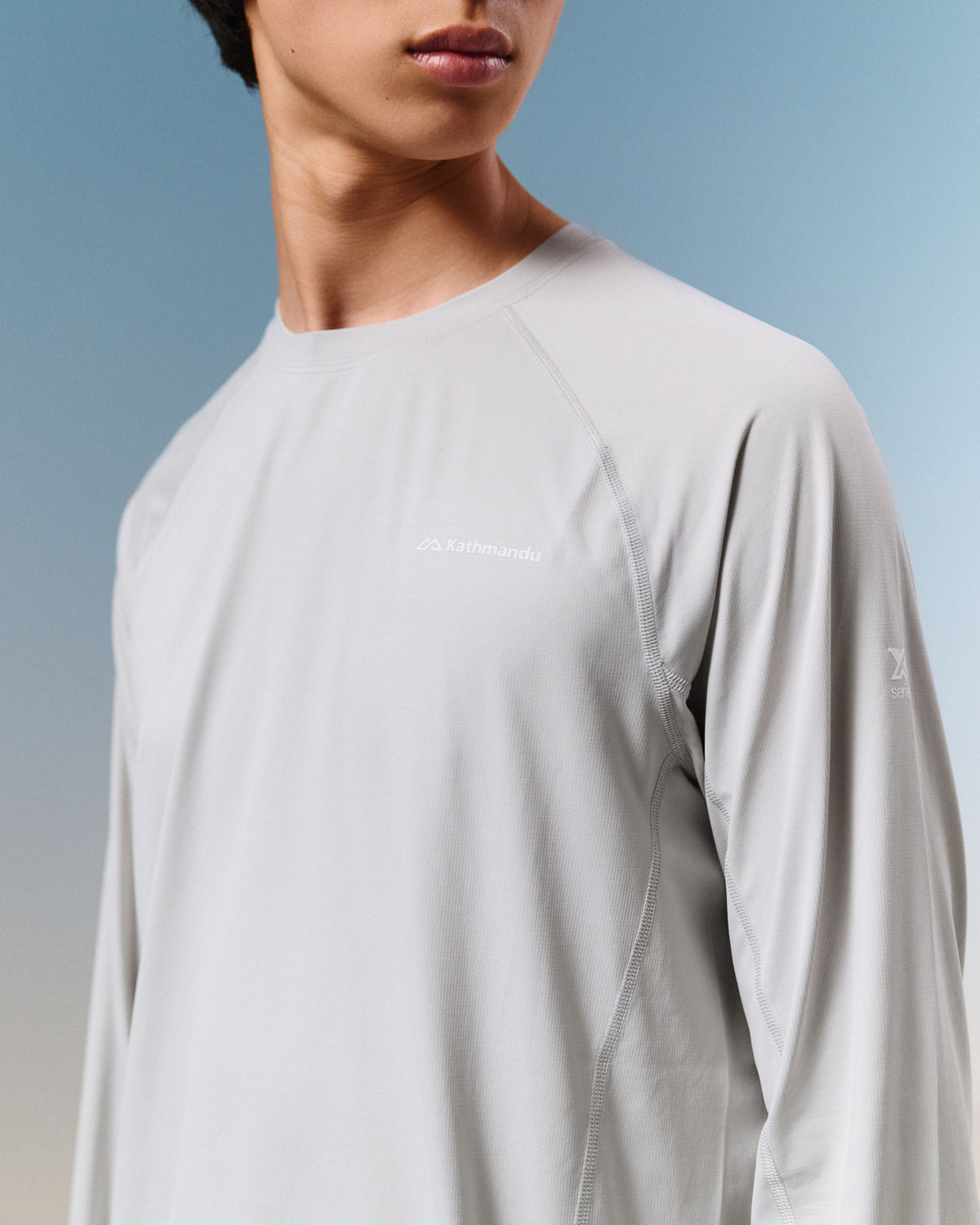 b2025_oi8_mens_xt_series_deltapeak_lt_long_sleeve_top_d_1792619741000