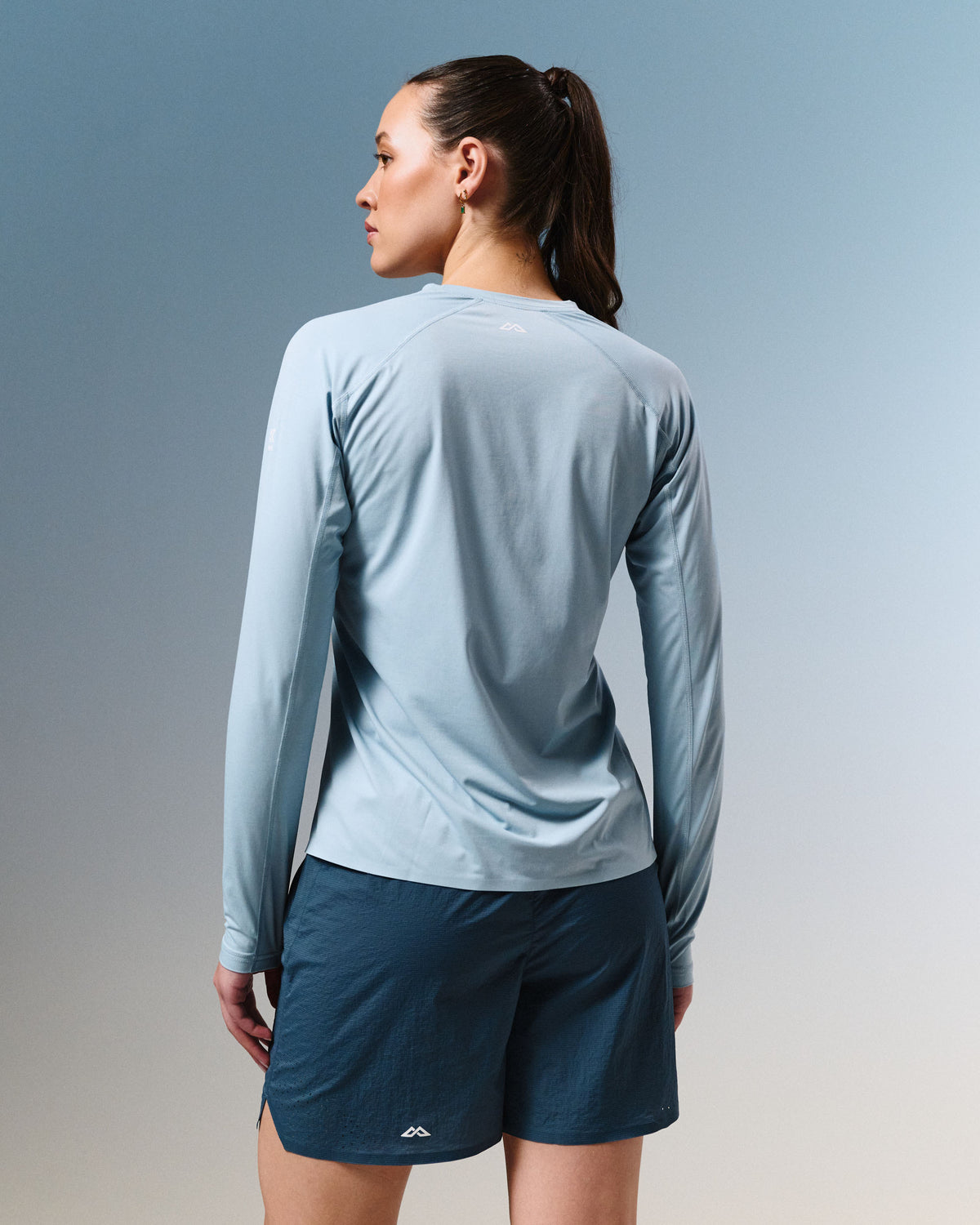 b2026_owf_womens_xt_series_deltapeak_lt_long_sleeve_top_e_1792619730000