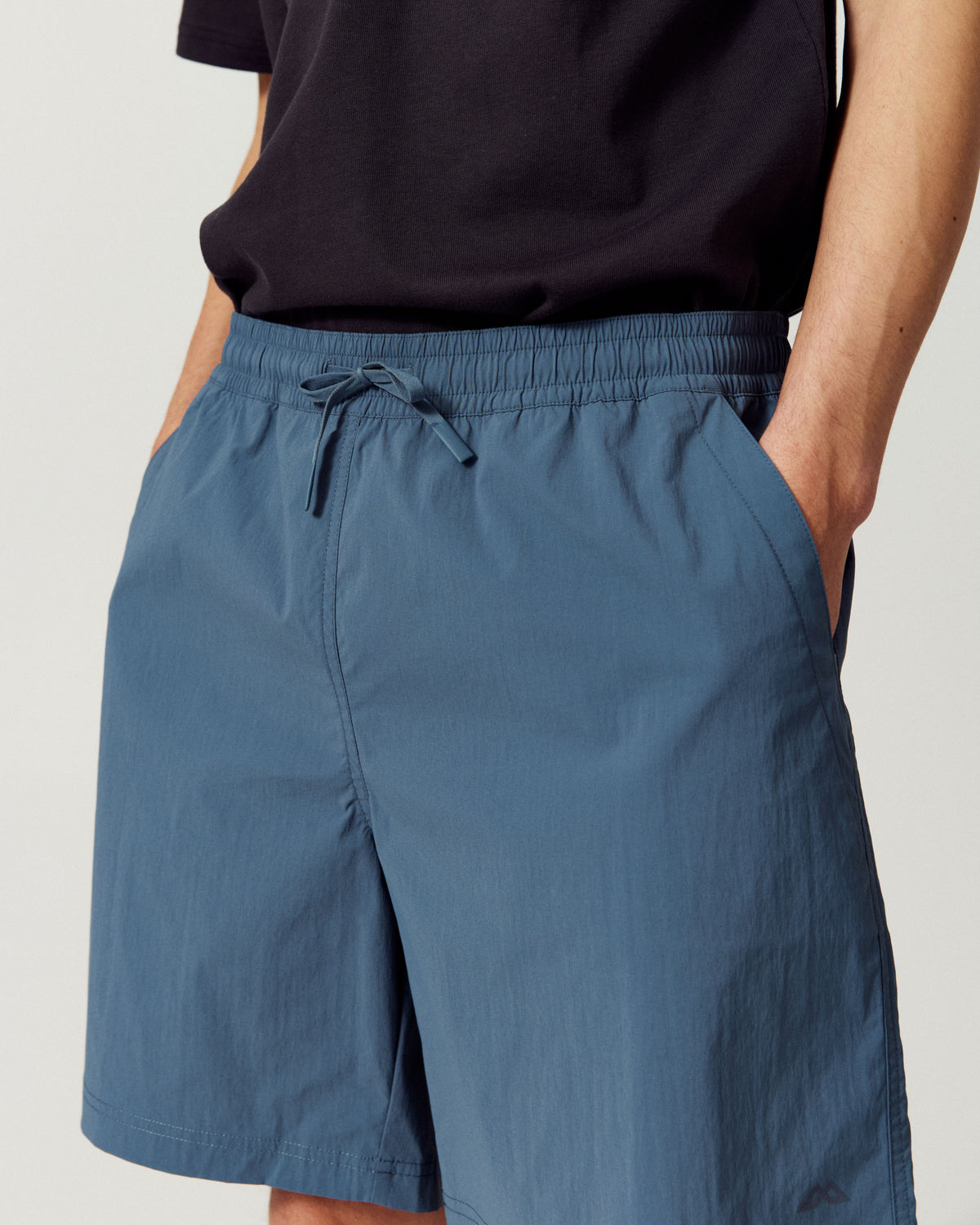b2027_621_mens_trailhead_7_inch_shorts_d_1790034530000
