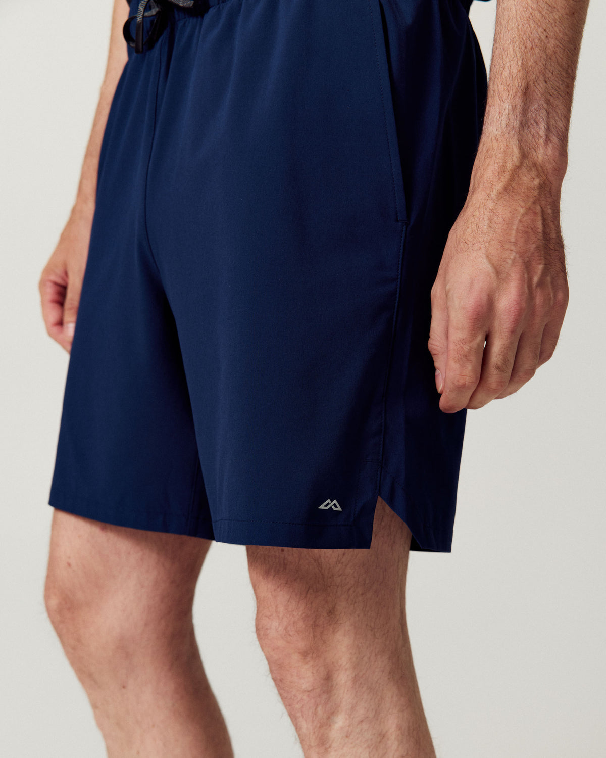 b2035_ou3_mens_seeker_7_inch_unlined_shorts_v2_c_1790025567000