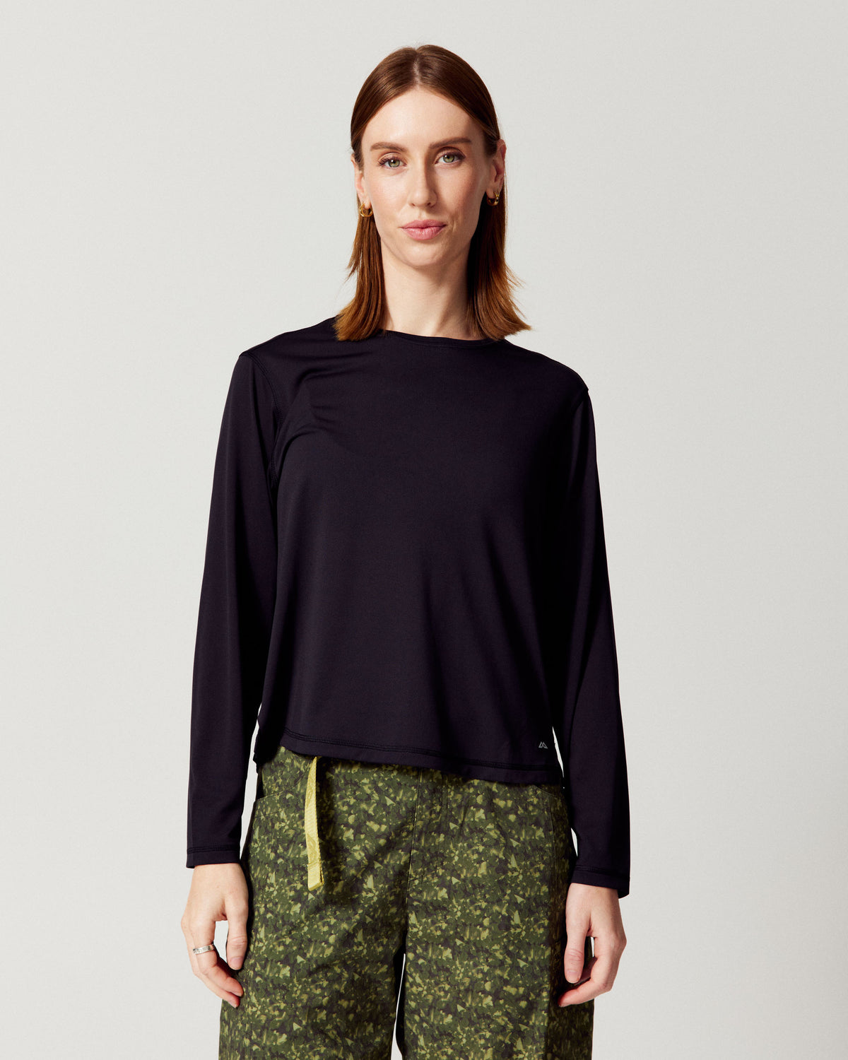 b2041_o4w_womens_seeker_long_sleeve_top_v2_a_1789084149000