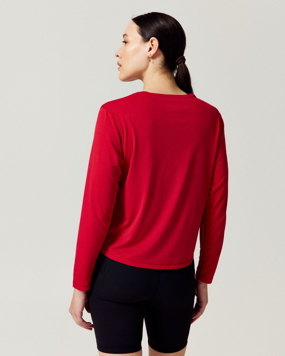 b2041_oyg_womens_seeker_long_sleeve_top_v2_e_1790025562000