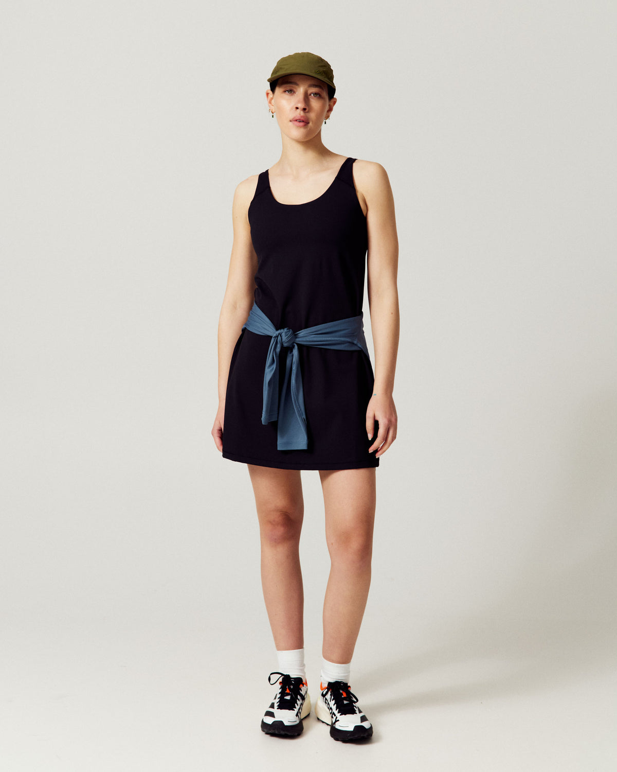 b2042_o4w_womens_seeker_3in1_dress_b_1790025564000