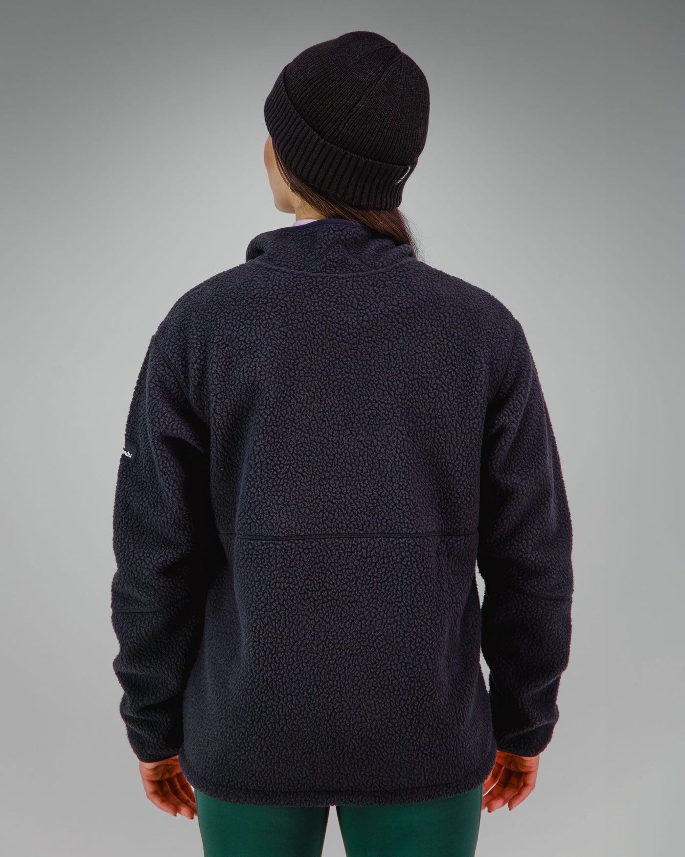 b2160_oyl_nzoc_trailhead_fleece_pullover_e_1765509705000