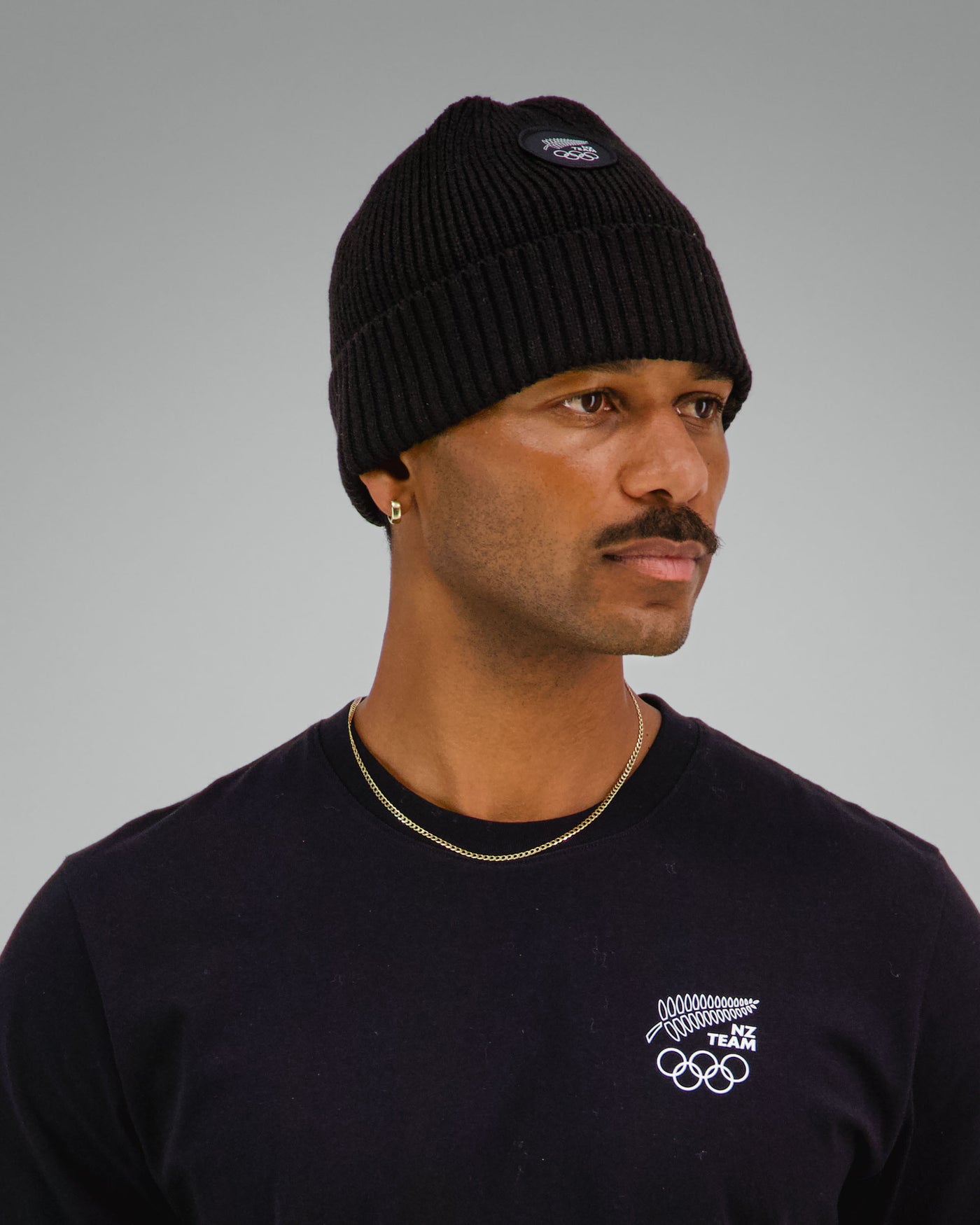 b2188_oyl_nzoc_beanie_b_1765509664000