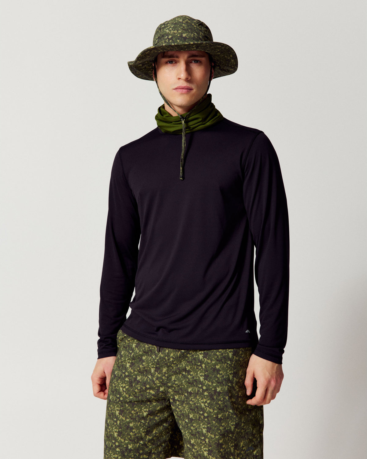 b2195_o4w_mens_seeker_long_sleeve_top_v2_a_1790624905000