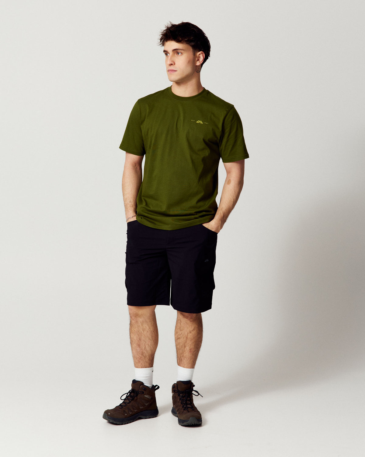 b2223_o4w_mens_trailhead_cargo_10_inch_shorts_b_1789084131000