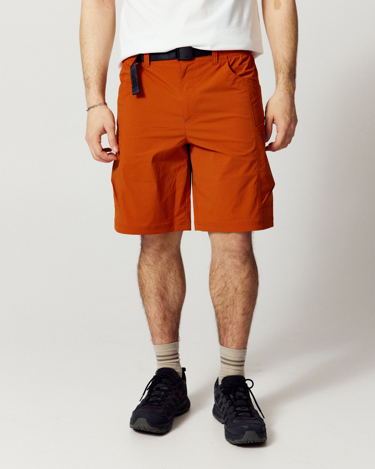 b2223_oyc_mens_trailhead_cargo_10_inch_shorts_a_1789084132000