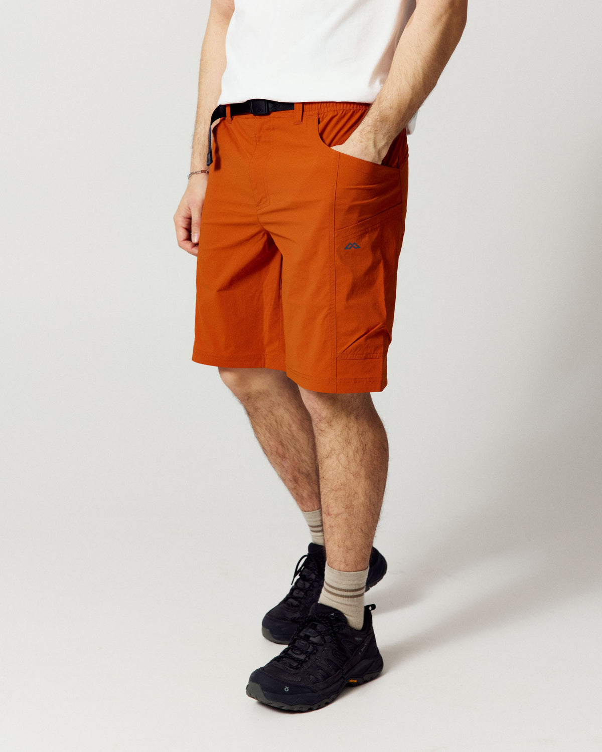 b2223_oyc_mens_trailhead_cargo_10_inch_shorts_c_1789084132000