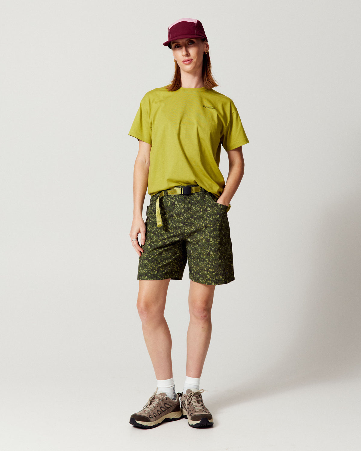 b2224_ozc_womens_trailhead_cargo_7_inch_shorts_b_1789084123000