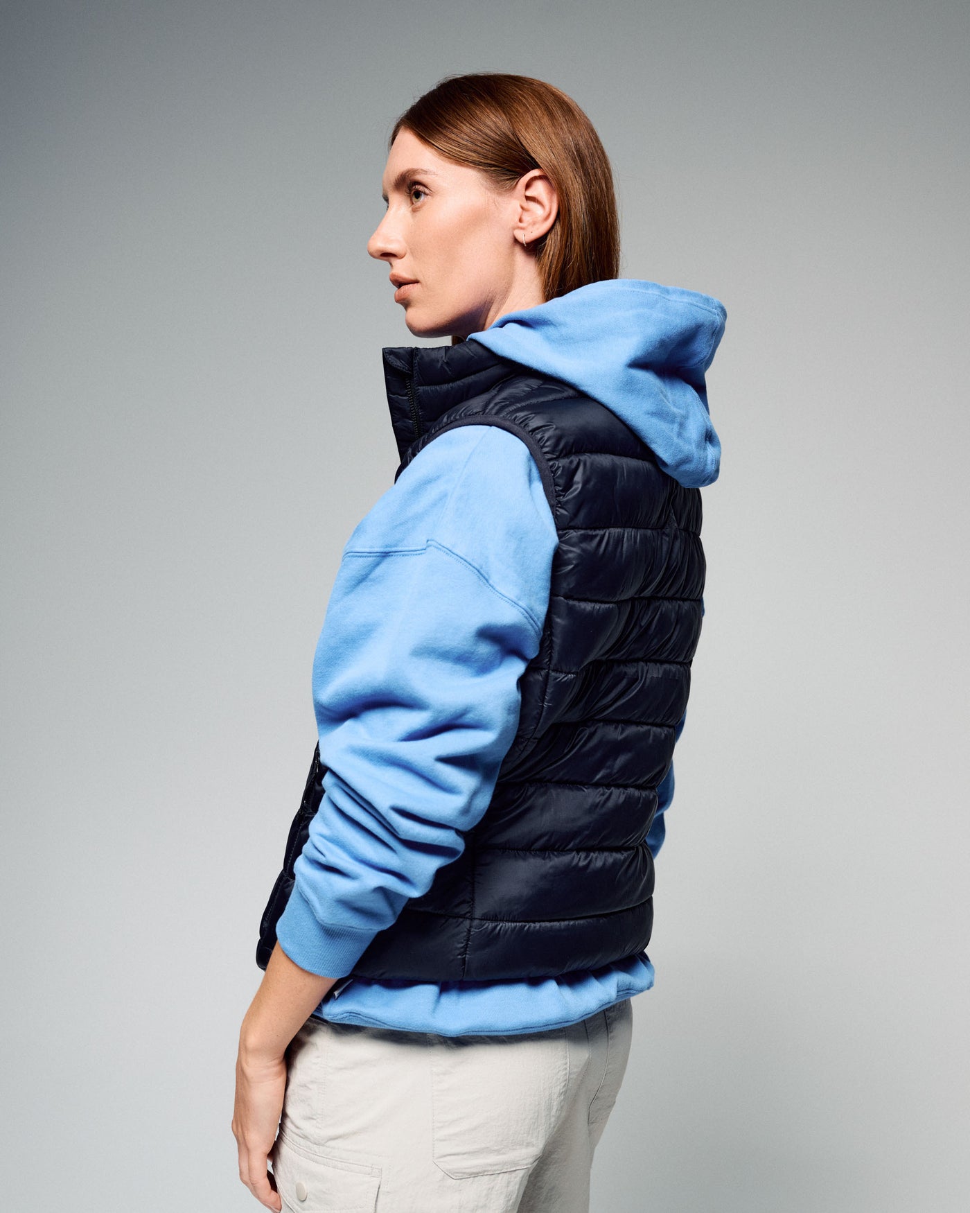 b2347_o4w_womens_core_lw_insulated_vest_b_1780959383000