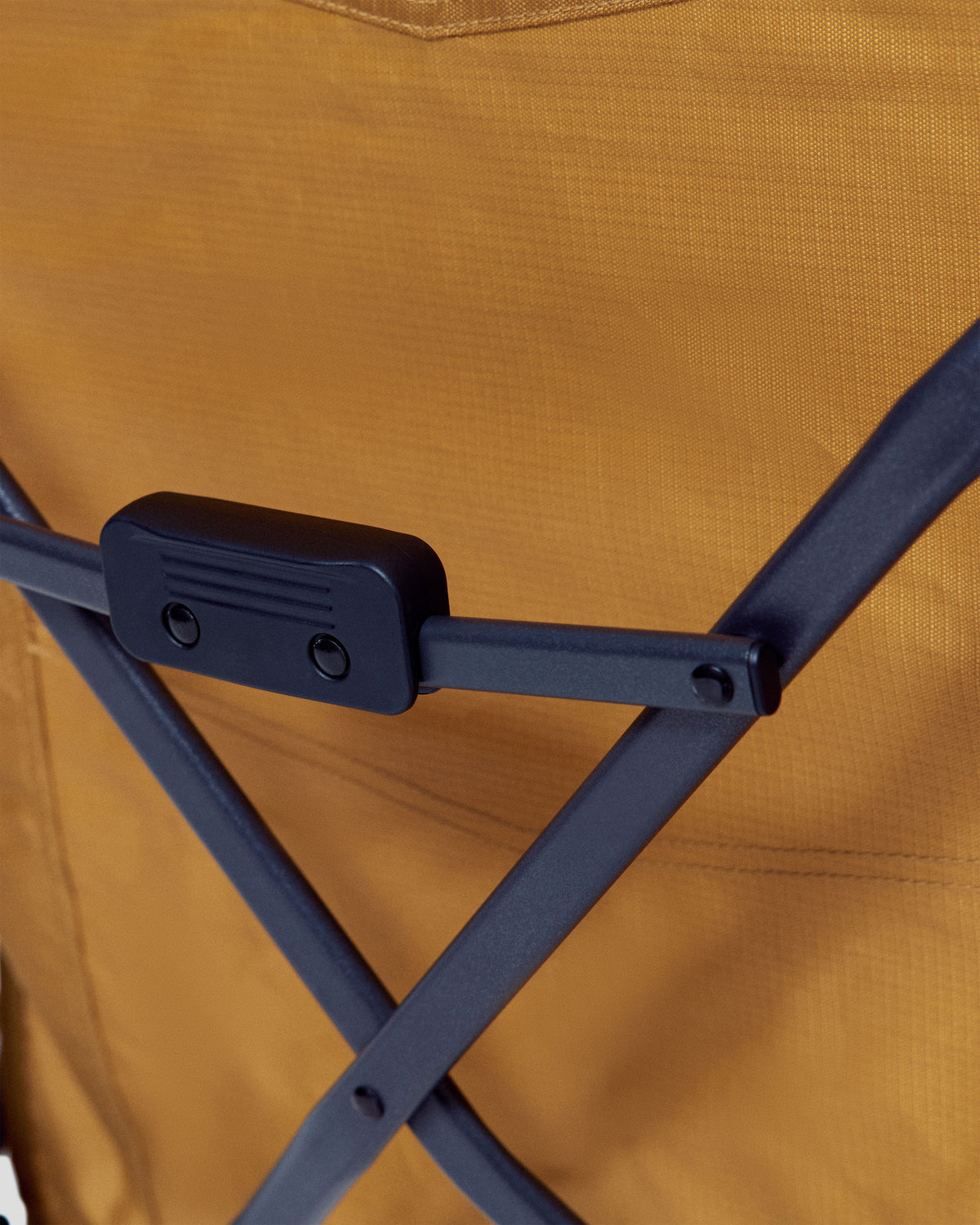 b2363_nza_retreat_arm_chair_h_1790225152000