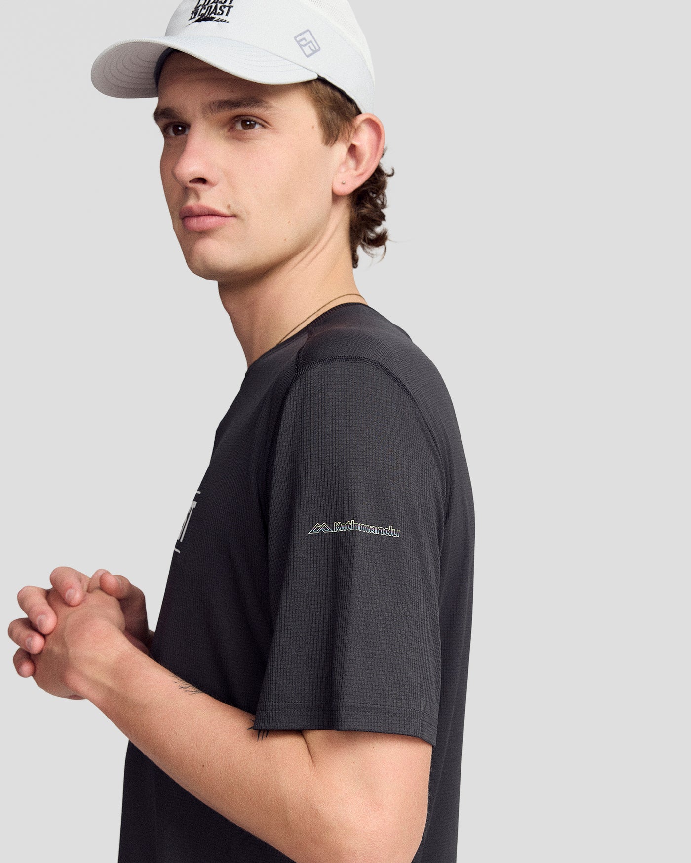 b2610_o4w_coast_to_coast_seeker_tee_mens_c_1600x2000_2a2e340_1763339432000