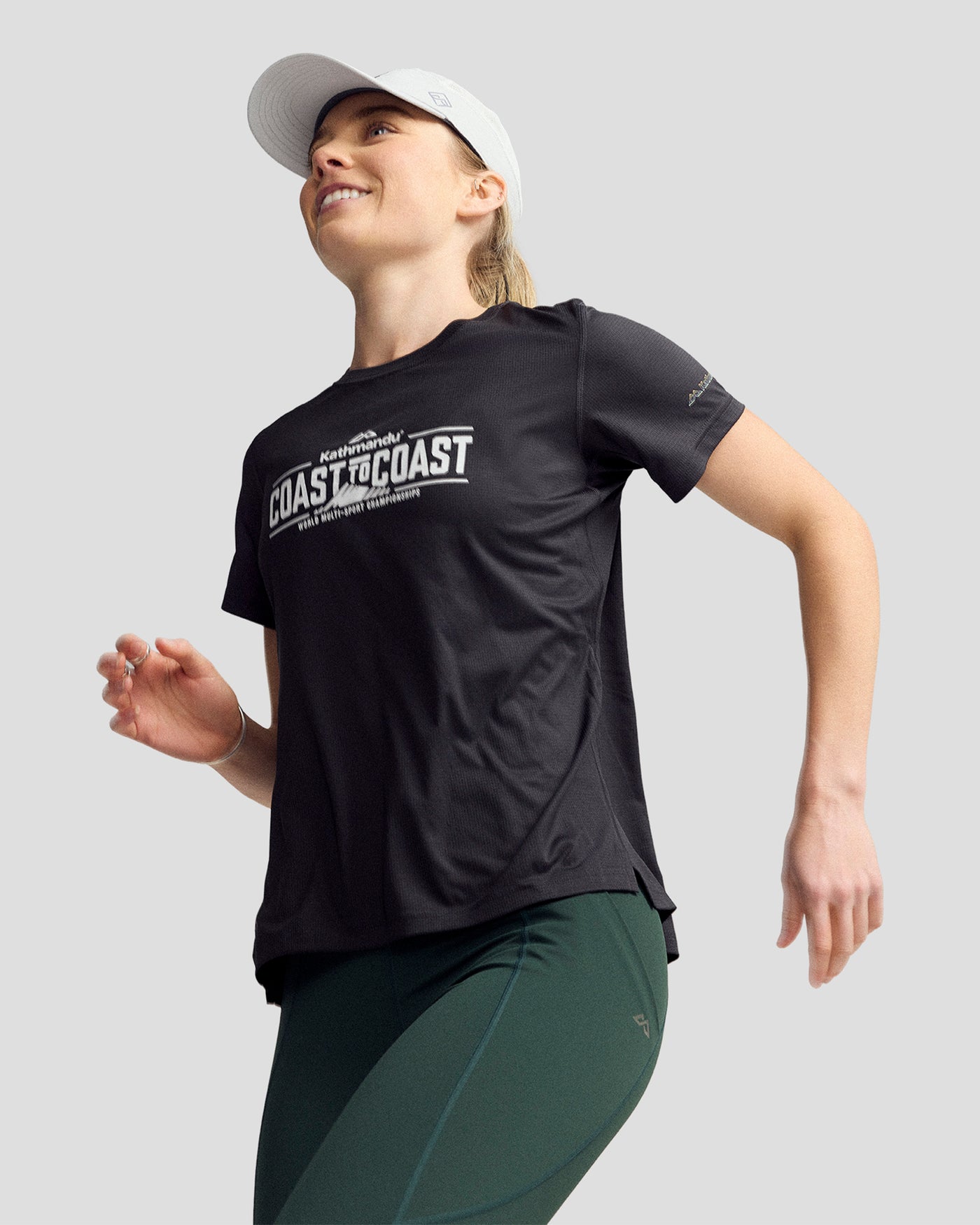 b2611_o4w_coast_to_coast_seeker_tee_womens_i_1600x2000_2a2e340_1763339438000