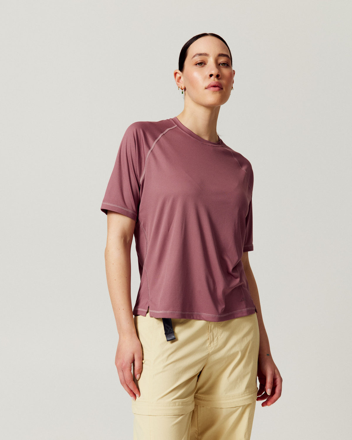 b2622_oug_womens_sun_stopper_short_sleeve_tee_b_1790025619000