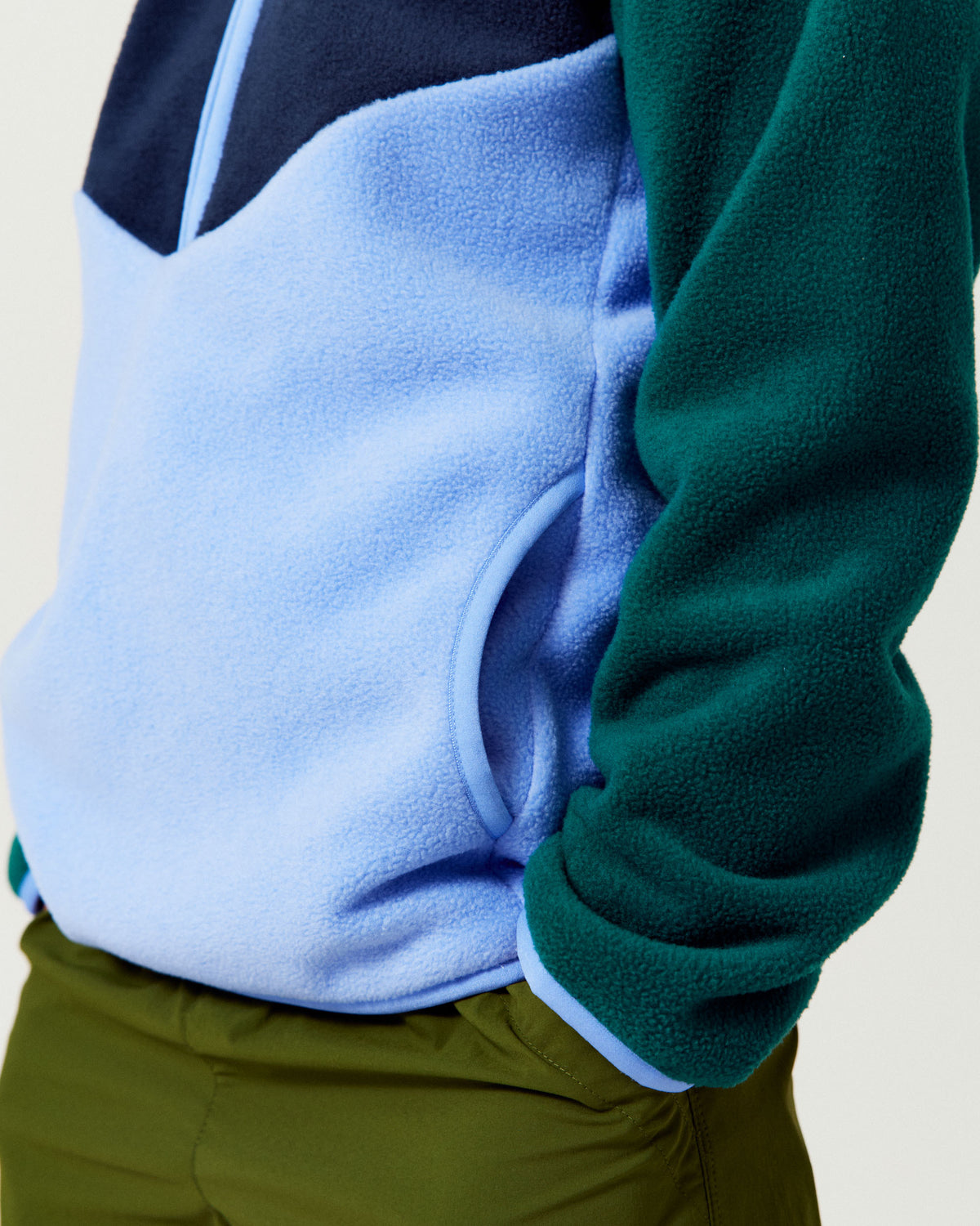 b2724_p2q_kids_heritage_fleece_pullover_c_1790121269000
