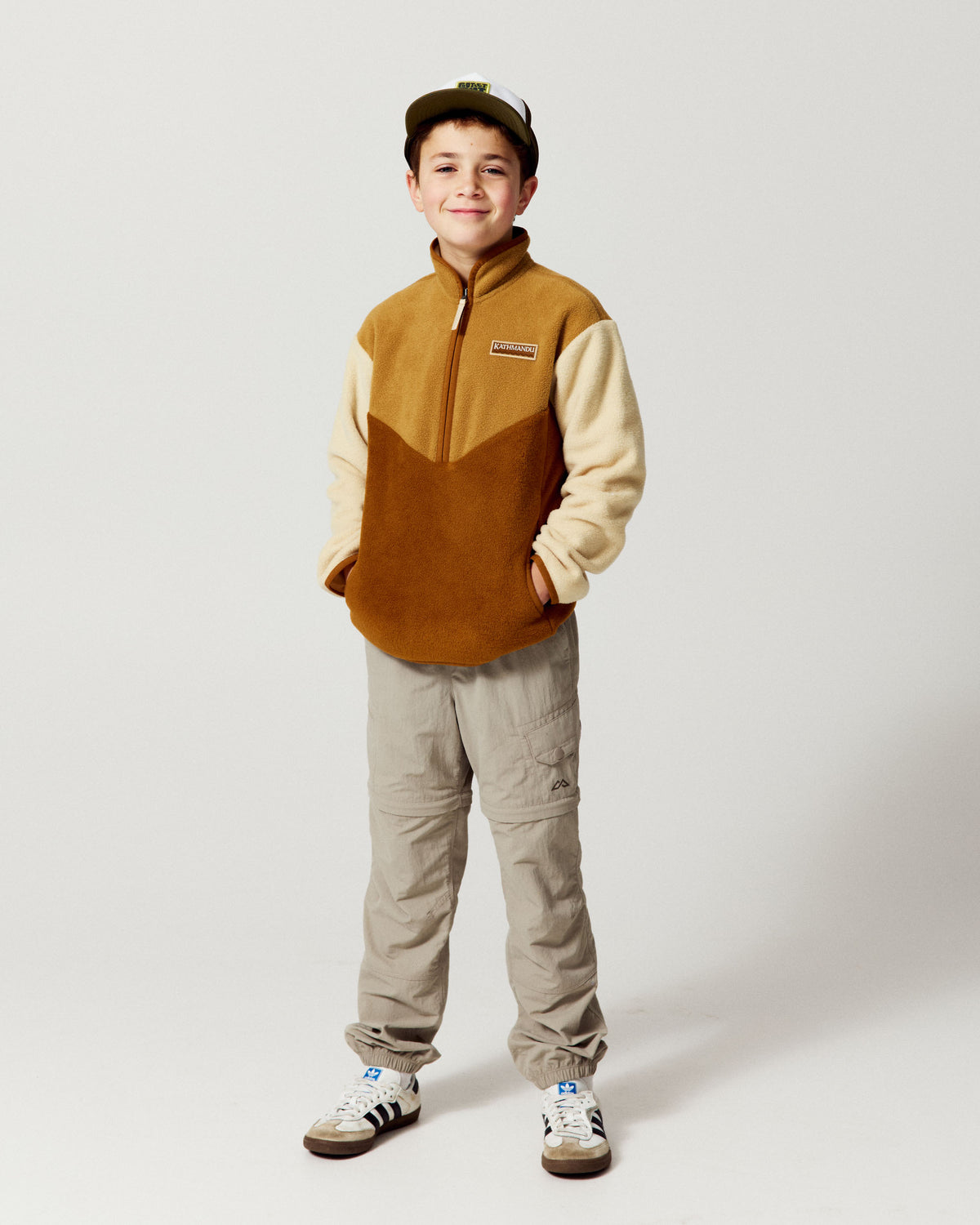 b2724_p2r_kids_heritage_fleece_pullover_b_1789084117000