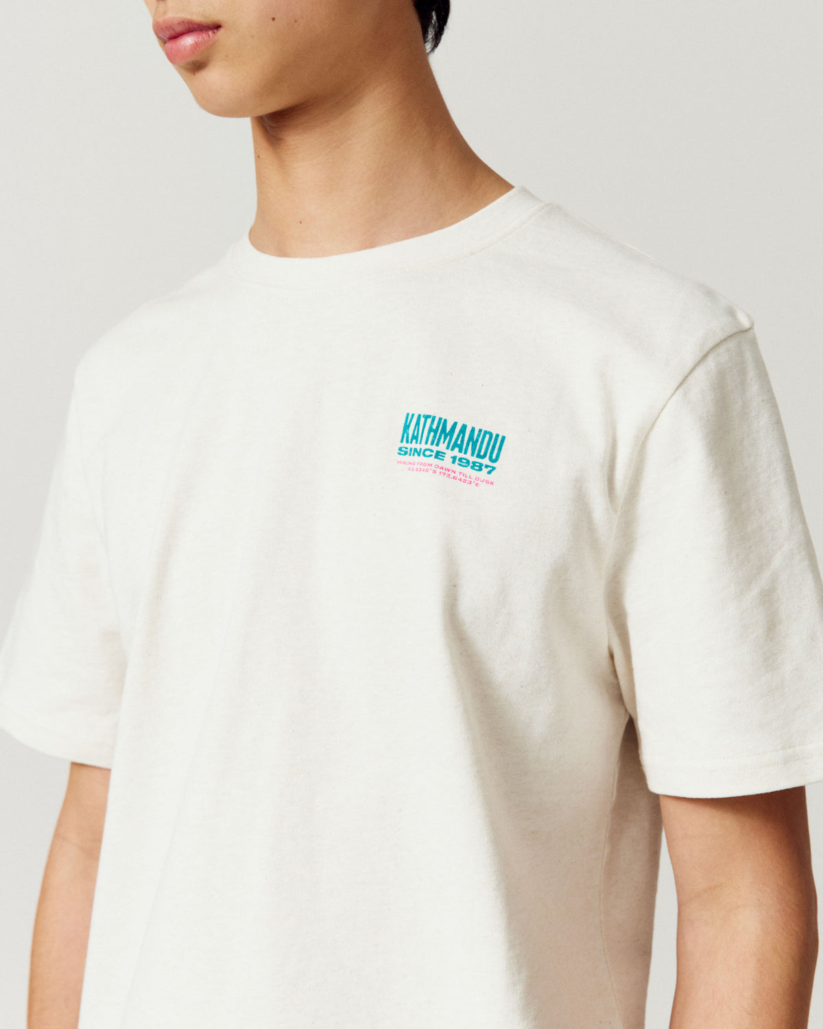 b2732_p33_mens_climber_organic_cotton_short_sleeve_tee_c_1790034493000