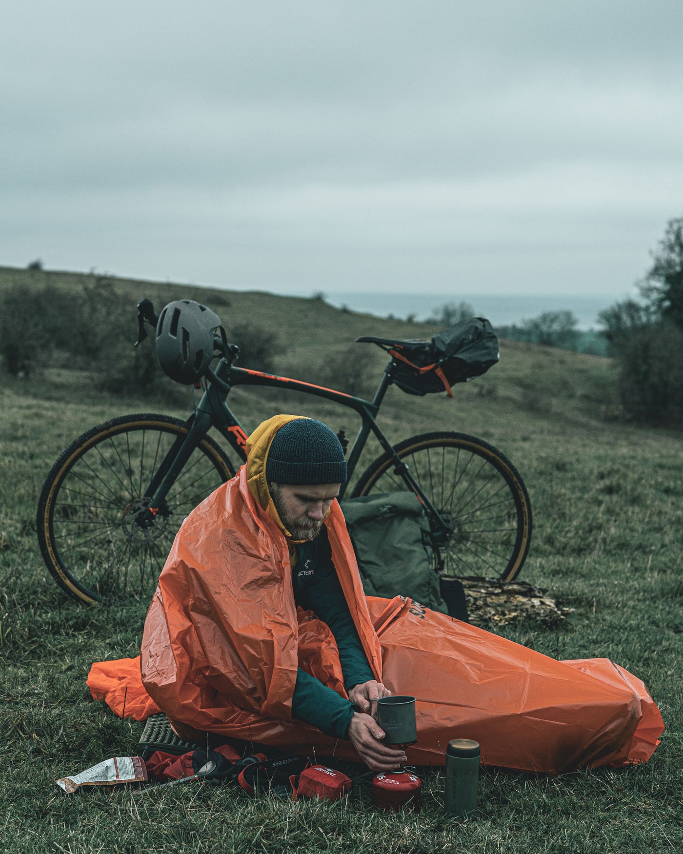 b2748_302_lifesystems_survival_bag_i_2000x2500_9ccac2e_1763525783000