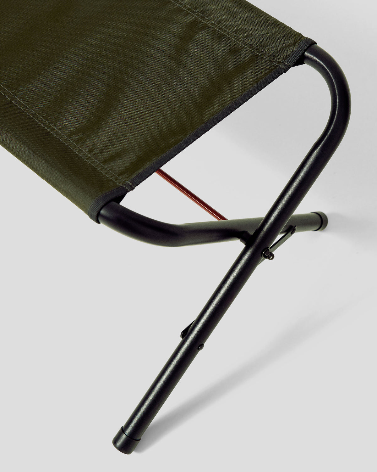 b2751_586_retreat_camp_bench_seat_c_1790225157000