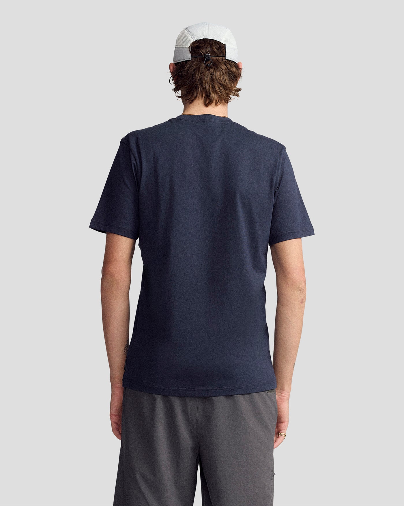 b2767_oqv_coast_to_coast_cotton_tee_mens_d_1600x2000_2a2e340_1763339403000