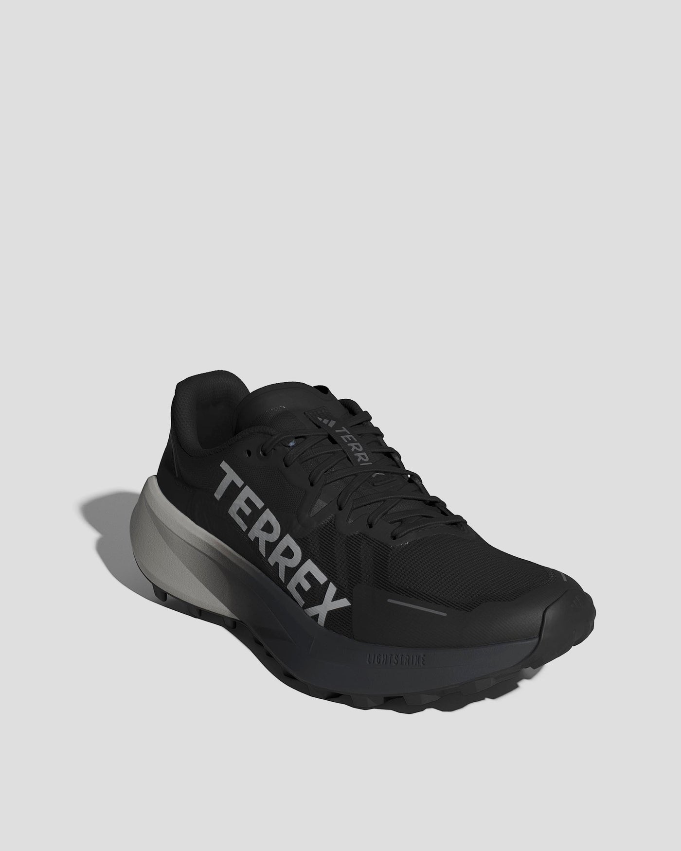b2783_946_adidas_terrex_agravic_3_womens_b_2000x2500_9ccac2e_1762482259000